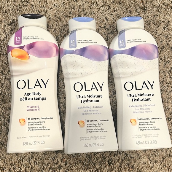 OLAY Body Wash Bundle - Picture 1 of 1